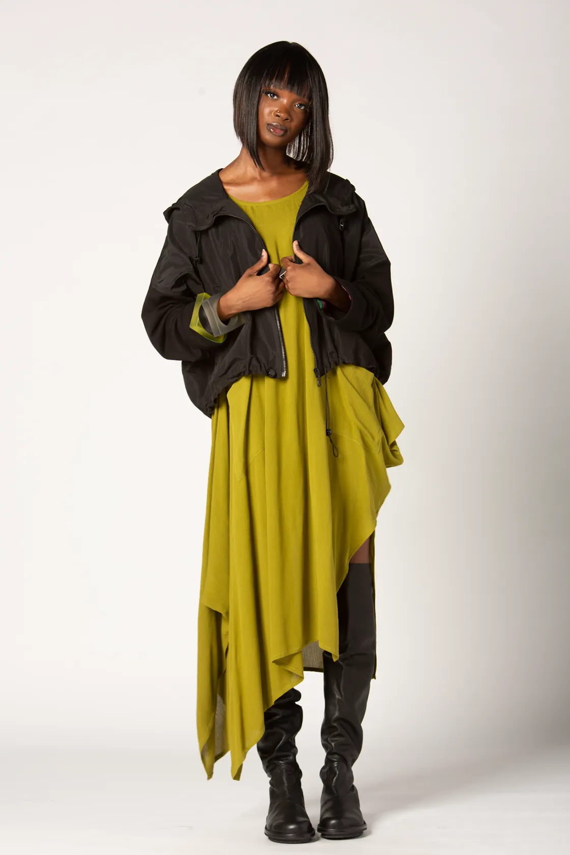 ALEMBIKA Spezia Jacket in Black