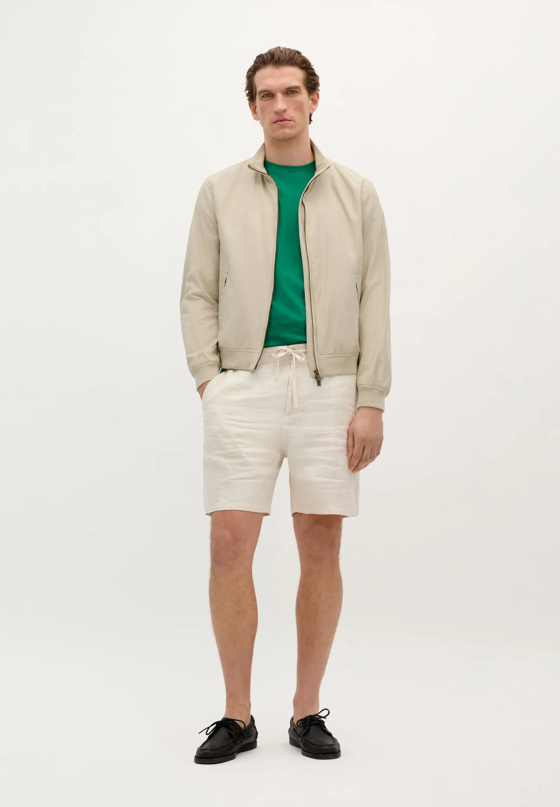 LIGHTWEIGHT BOMBER JACKET