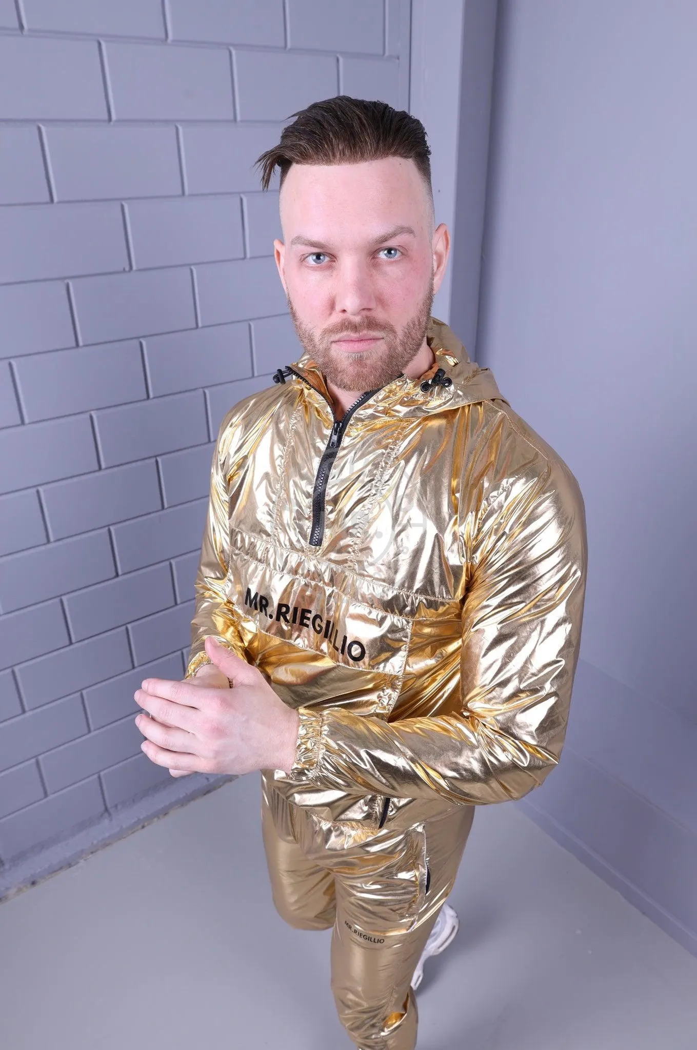 Shiny Nylon Anorak - Gold