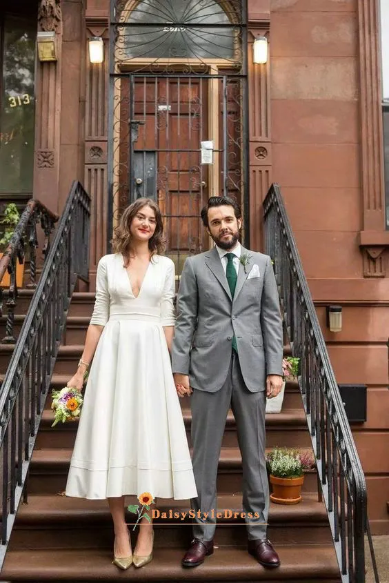 Vintage Tea Length Half Sleeves Wedding Dress